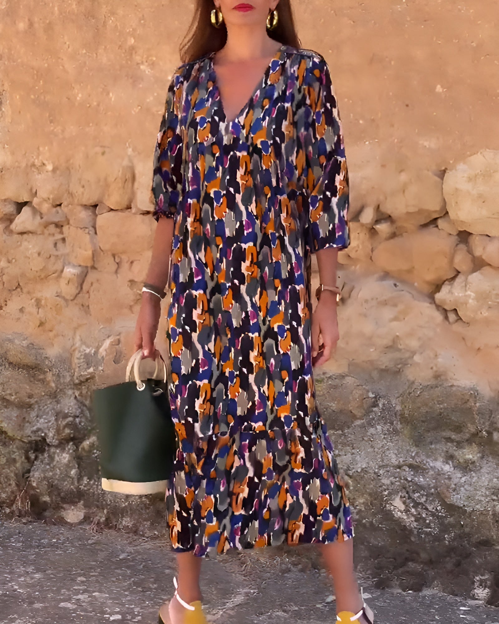 Nathalie | V-kaula-aukkoinen retrokuosiset mekko