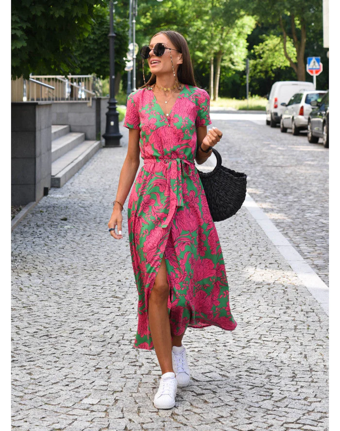 Florence | Väriä, Kevyt ja Elegantti Mekko
